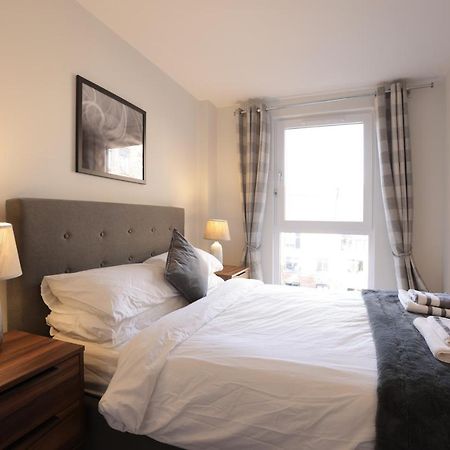 Southbank Leeds Apartment. New! With Free Parking المظهر الخارجي الصورة