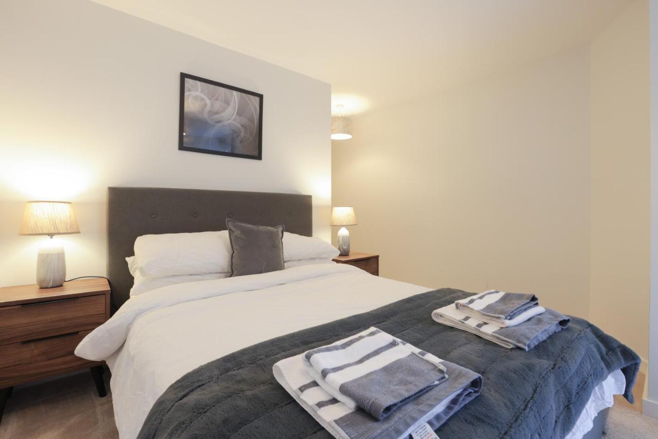 Southbank Leeds Apartment. New! With Free Parking المظهر الخارجي الصورة