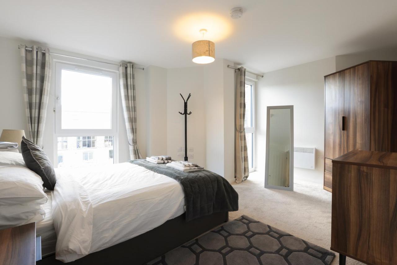 Southbank Leeds Apartment. New! With Free Parking المظهر الخارجي الصورة